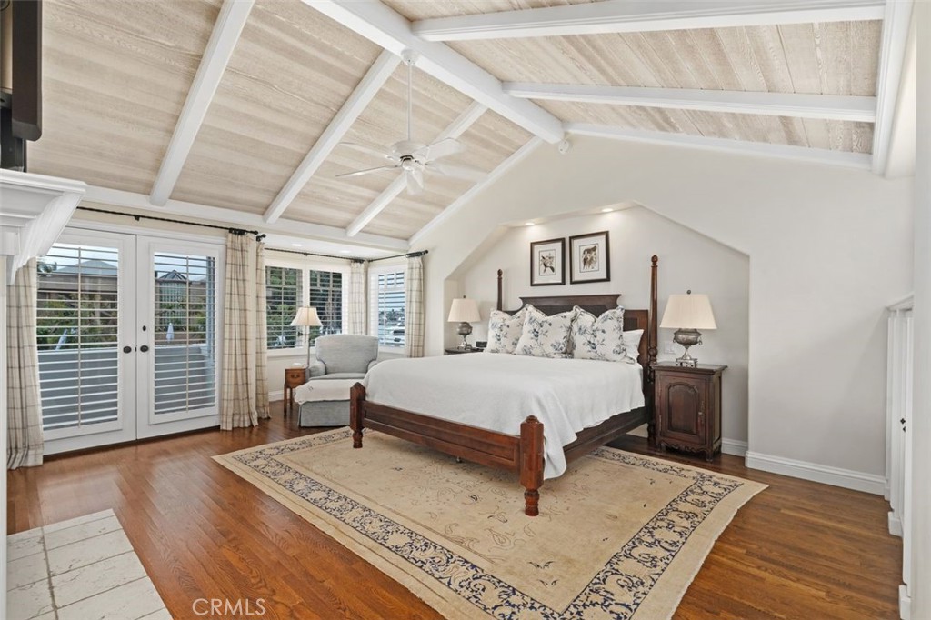2431 Bayshore Drive