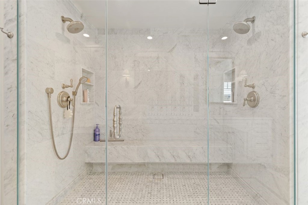 2431 Bayshore Drive