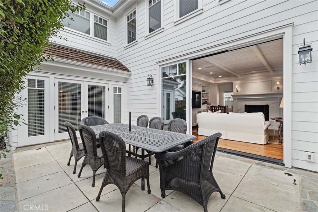 2431 Bayshore Drive