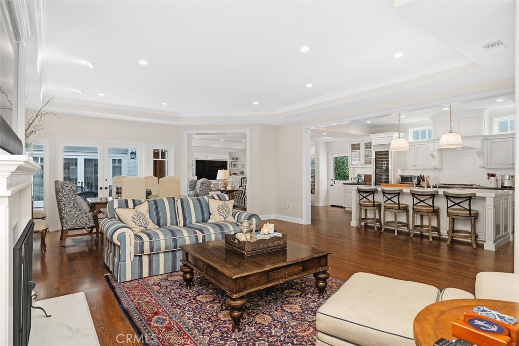 2431 Bayshore Drive