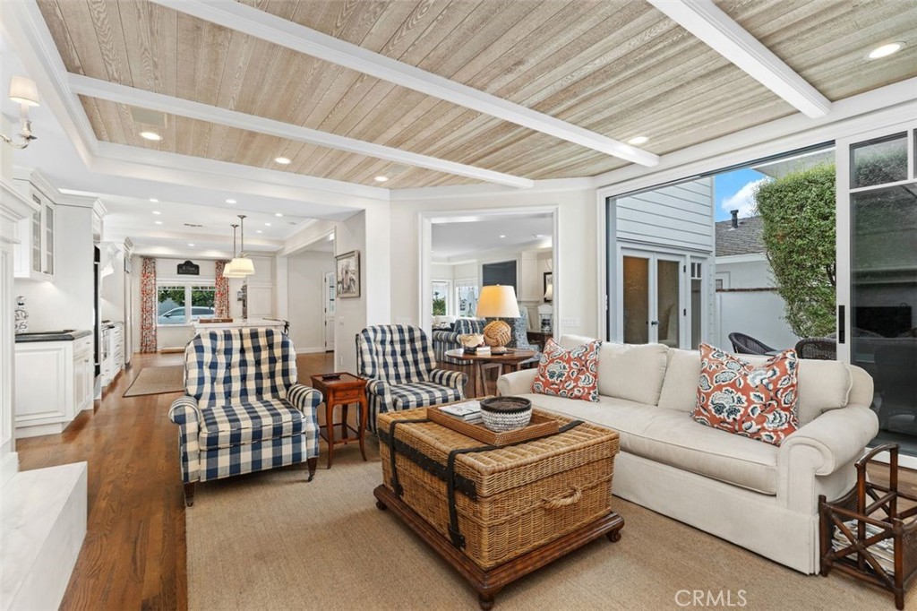 2431 Bayshore Drive