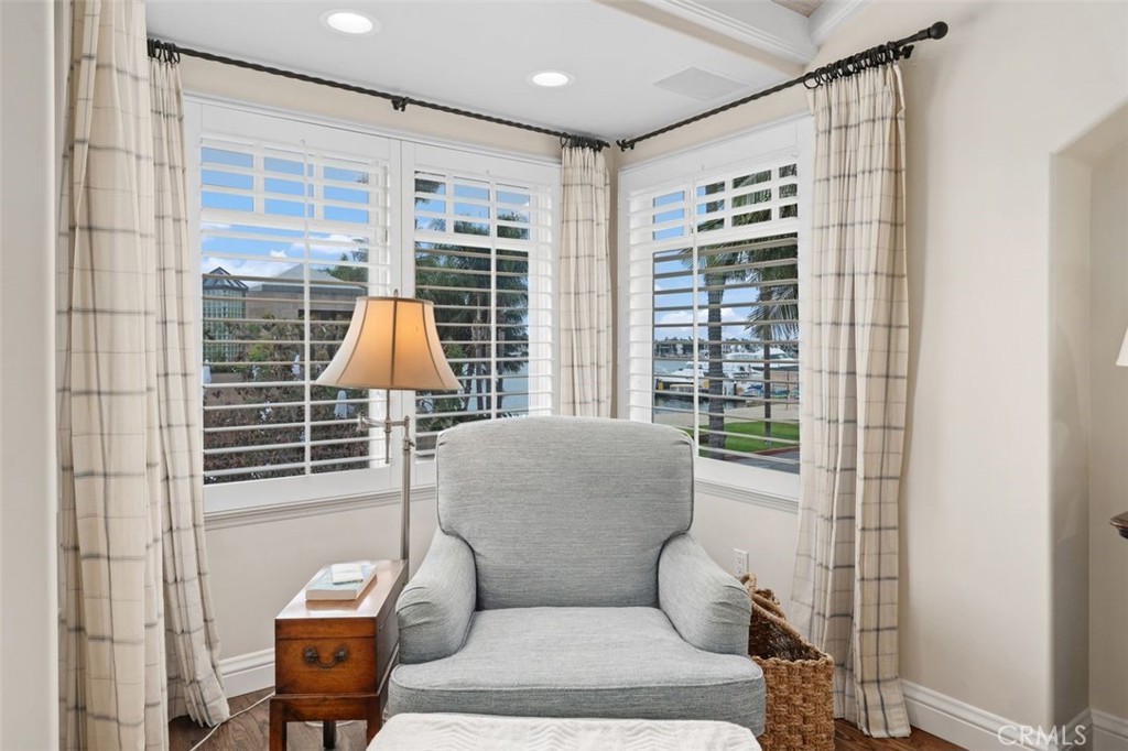 2431 Bayshore Drive