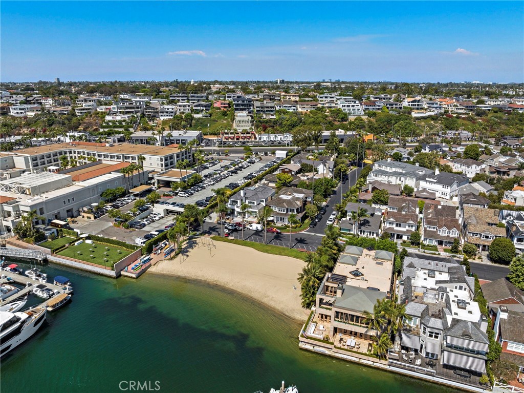 2431 Bayshore Drive