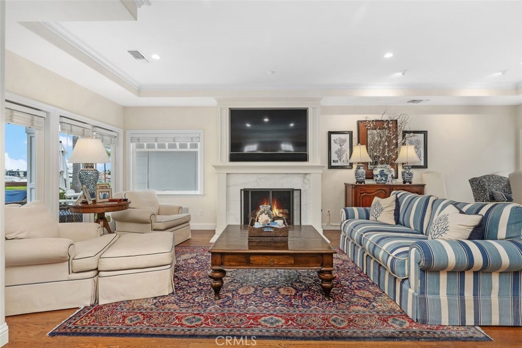 2431 Bayshore Drive