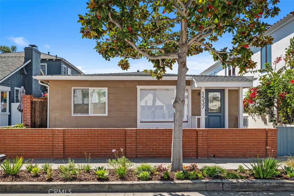 1537 Miramar