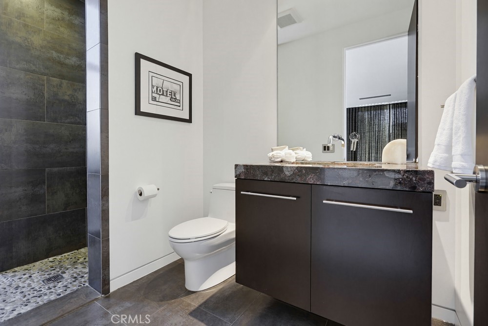 2534 Vista Baya