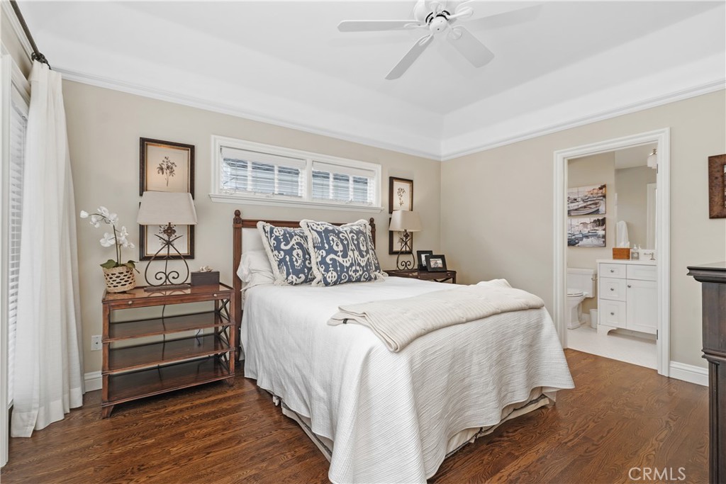 2431 Bayshore