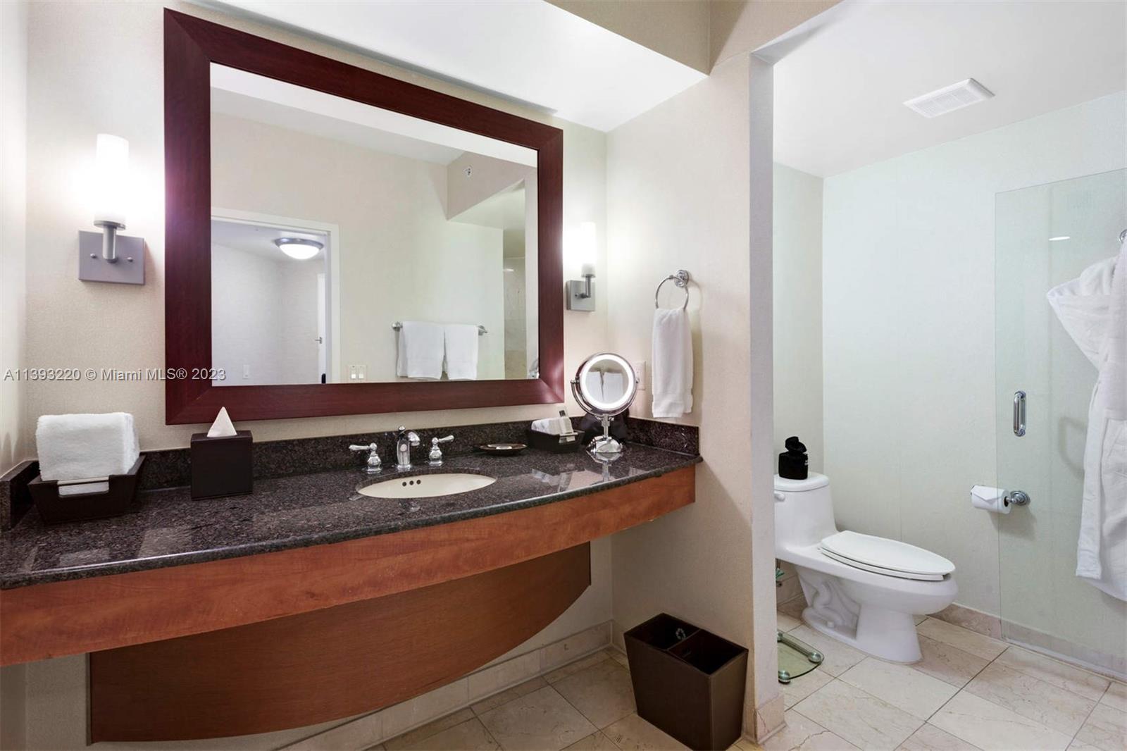 18001 Collins Ave # 1606