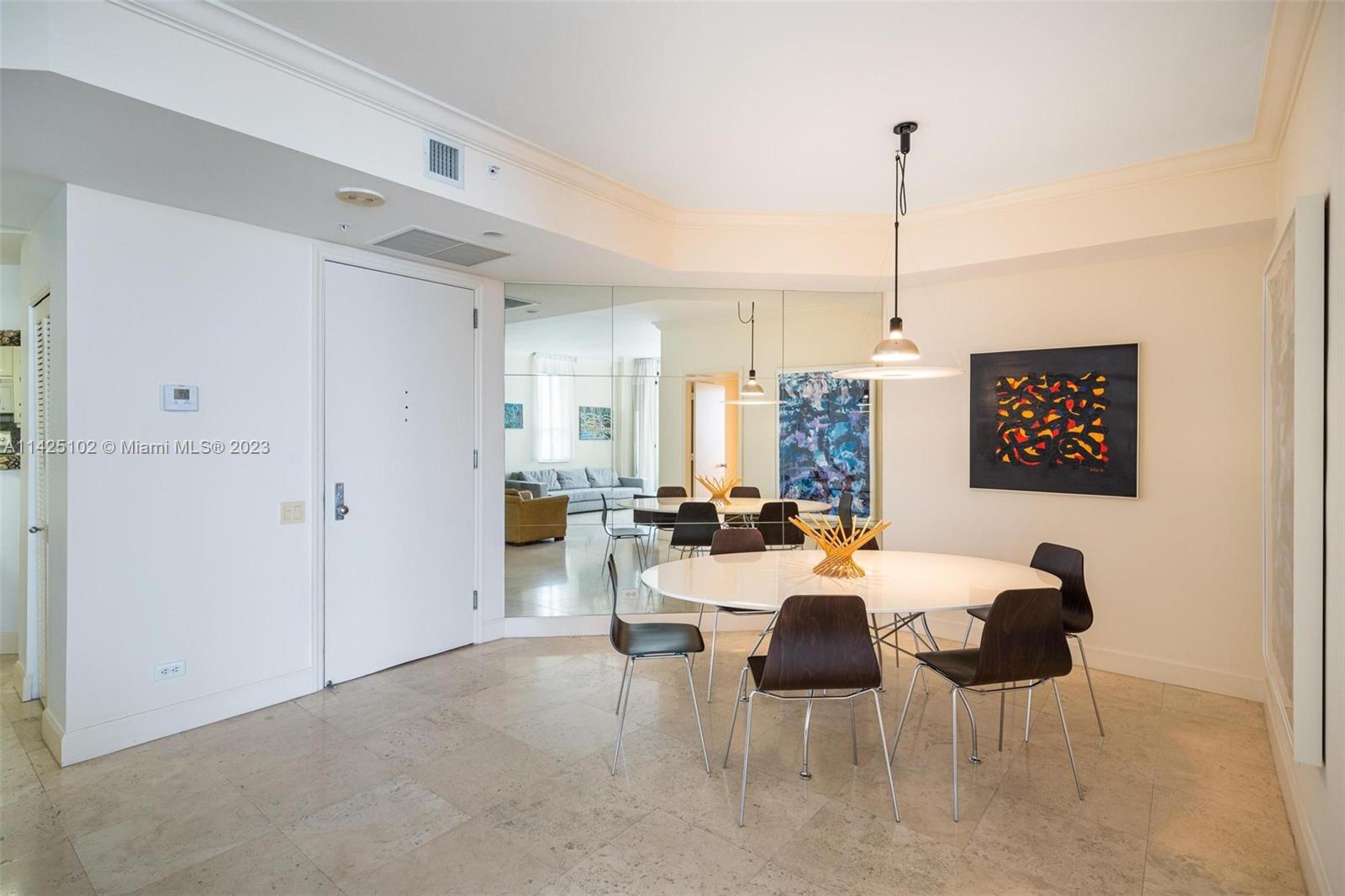 888 Brickell Key Dr # 1809