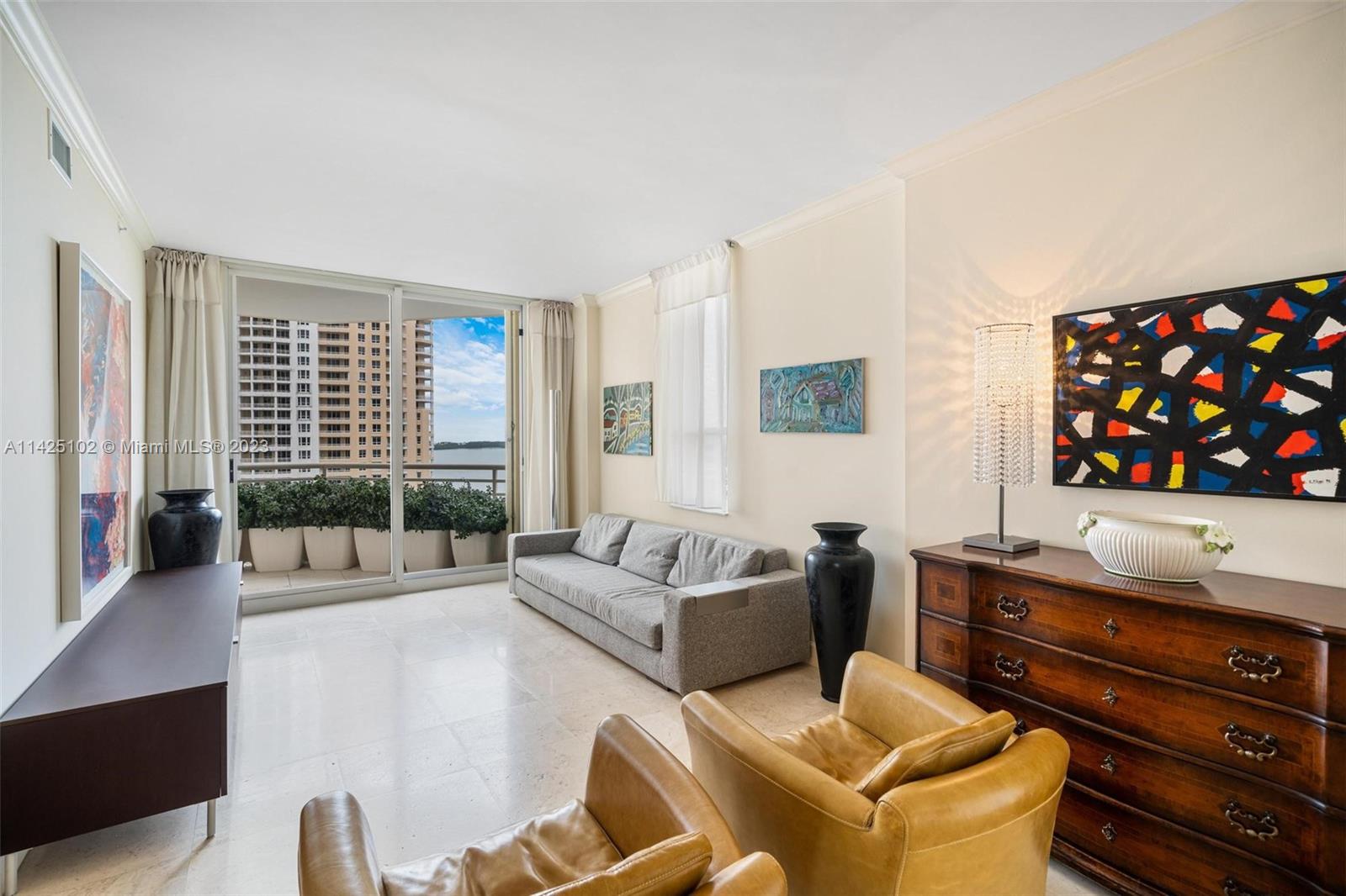 888 Brickell Key Dr # 1809