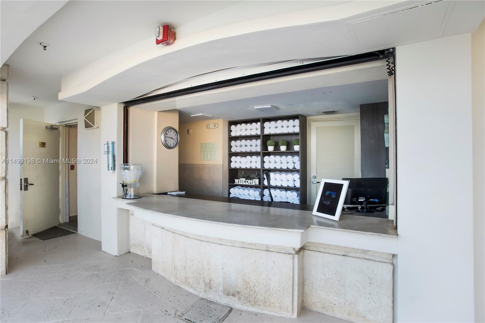 4779 Collins Ave # 2305