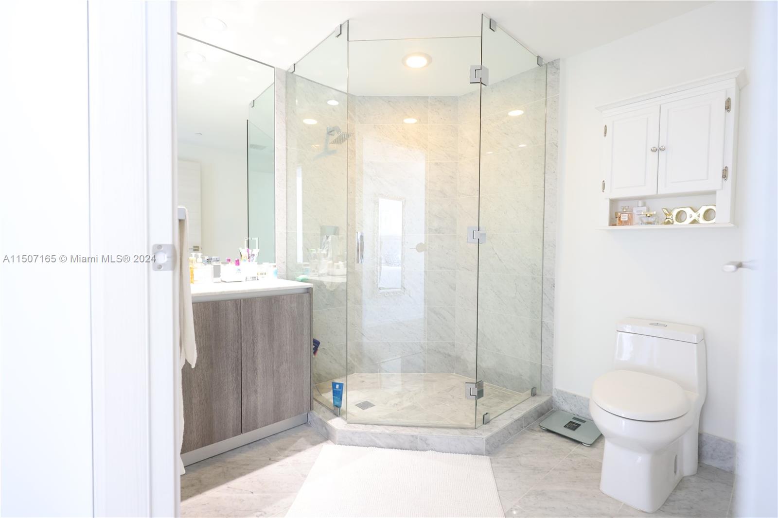 801 S Miami Ave Unit: 2704