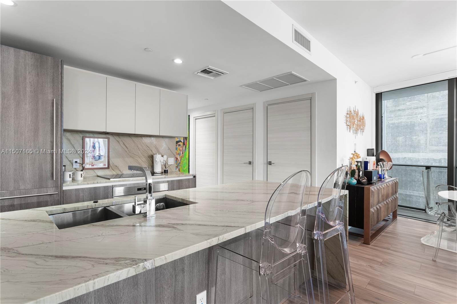 801 S Miami Ave Unit: 2704