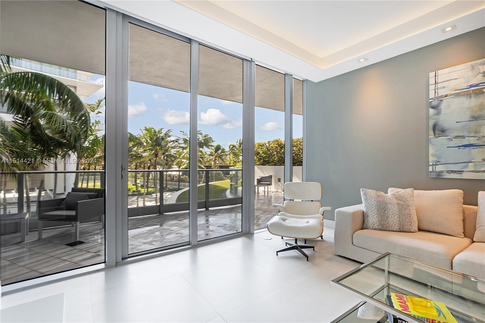 801 S Pointe Dr # 202