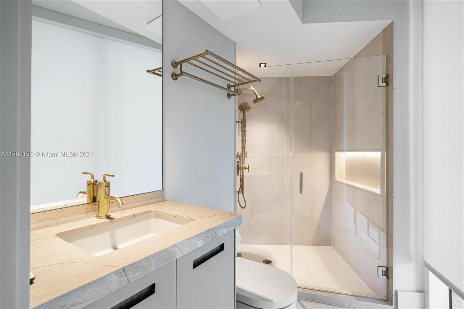 1000 S Pointe Dr # 301