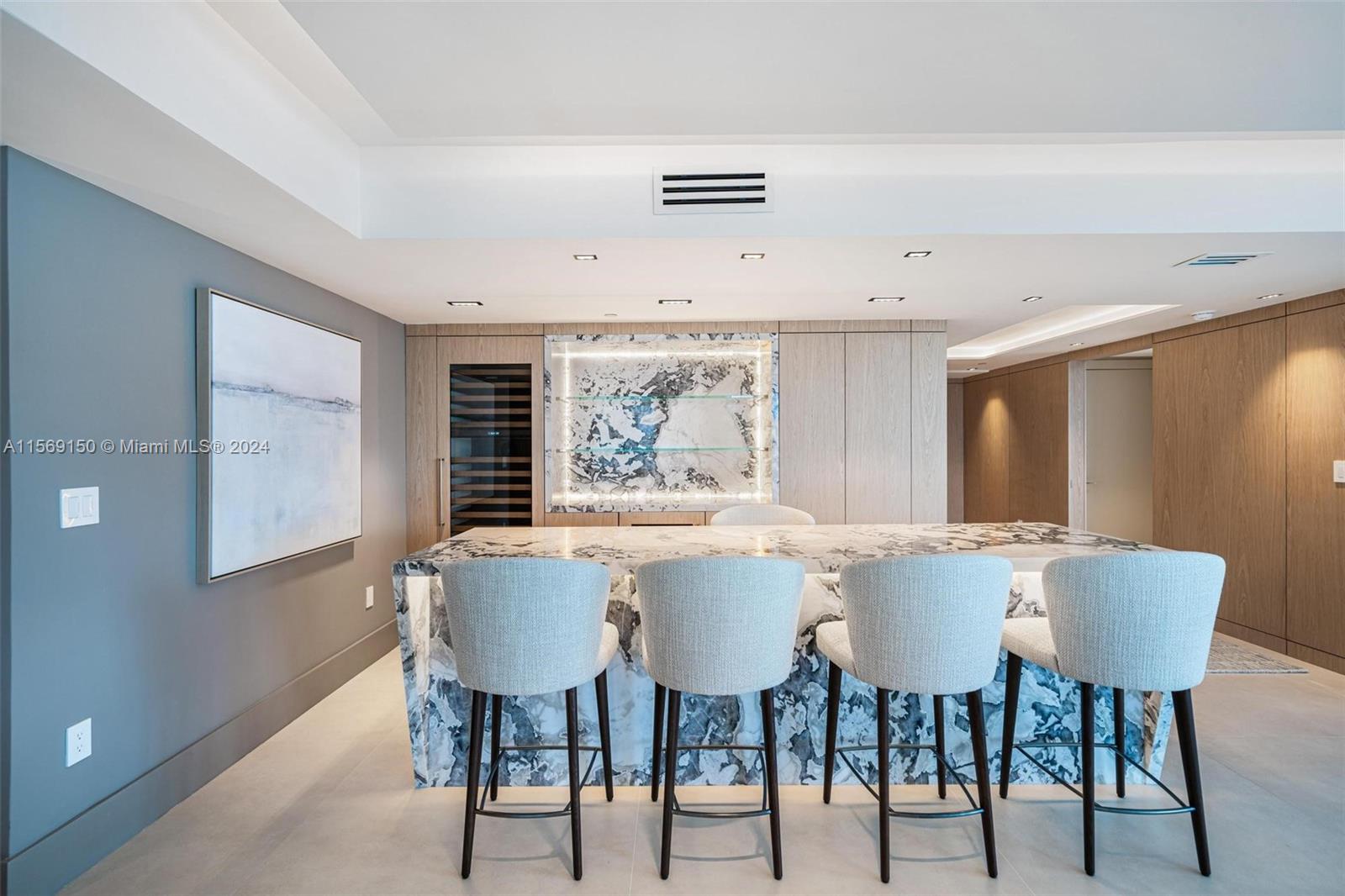 1000 S Pointe Dr # 301