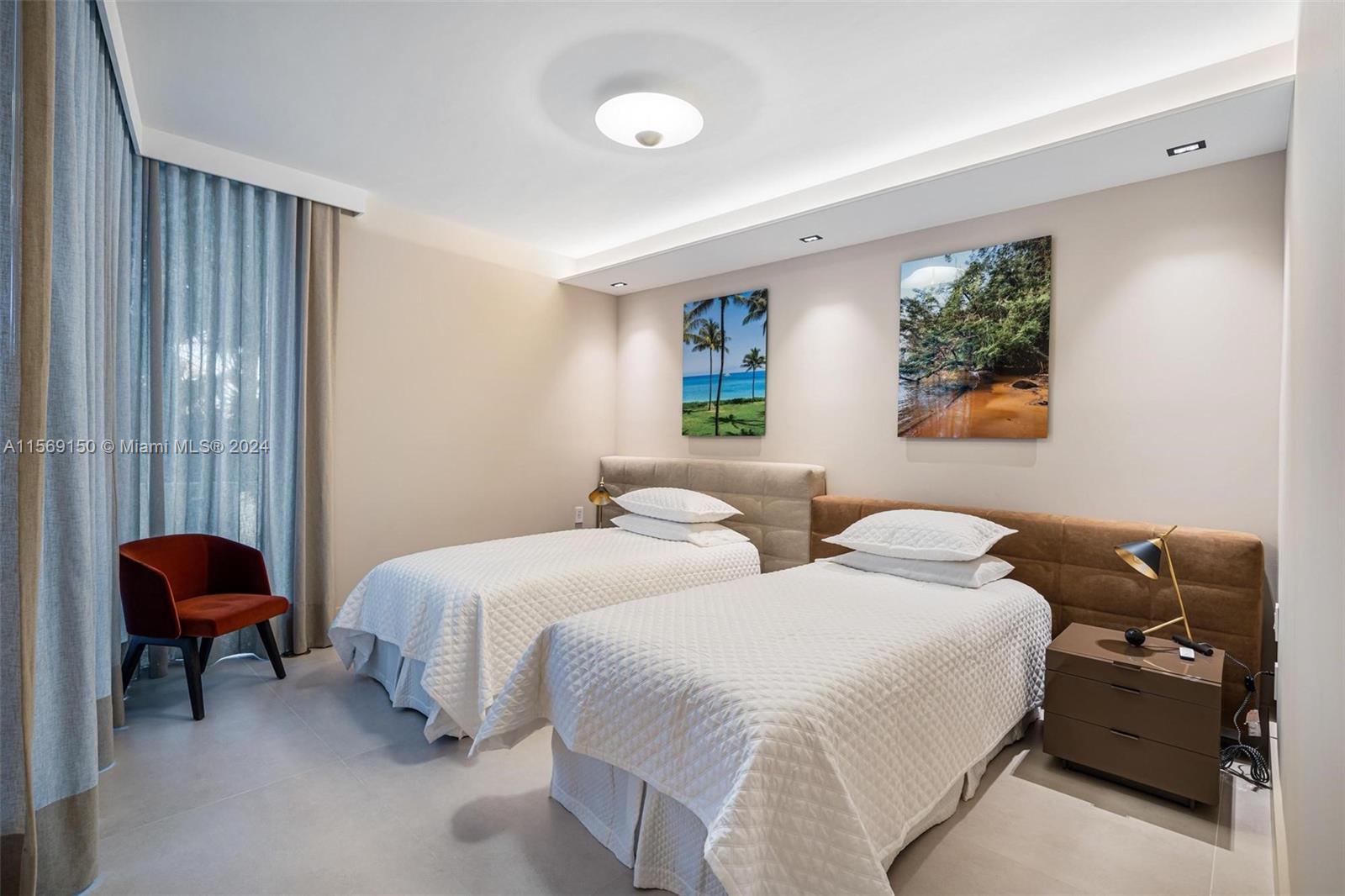 1000 S Pointe Dr # 301