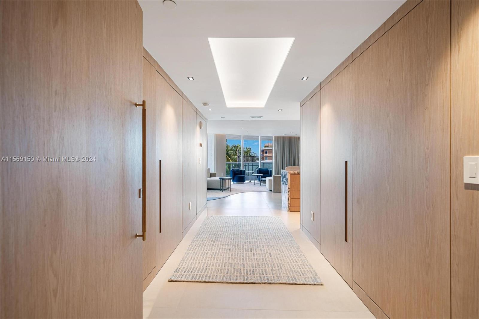 1000 S Pointe Dr # 301