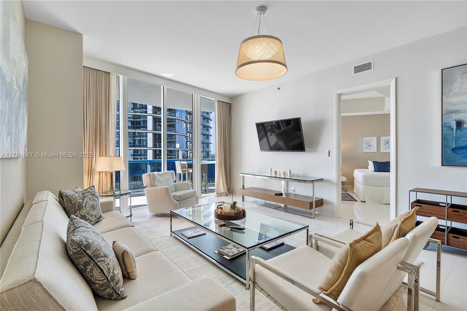 15811 Collins Ave # 1707