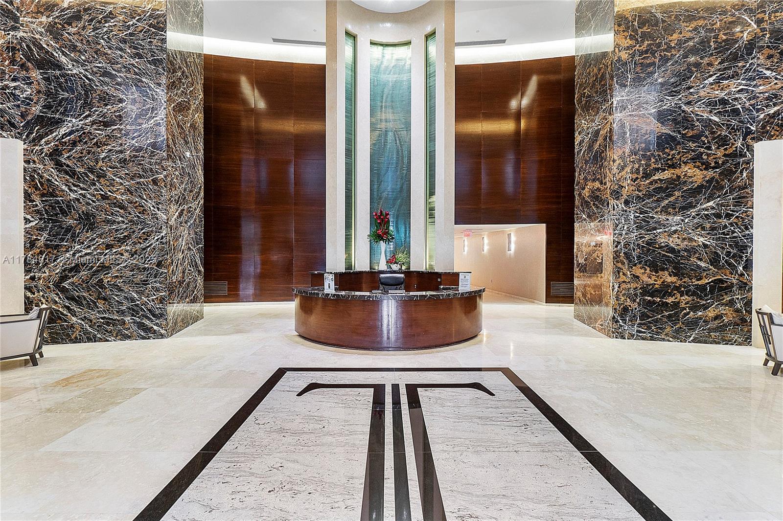 15811 Collins Ave # 1707