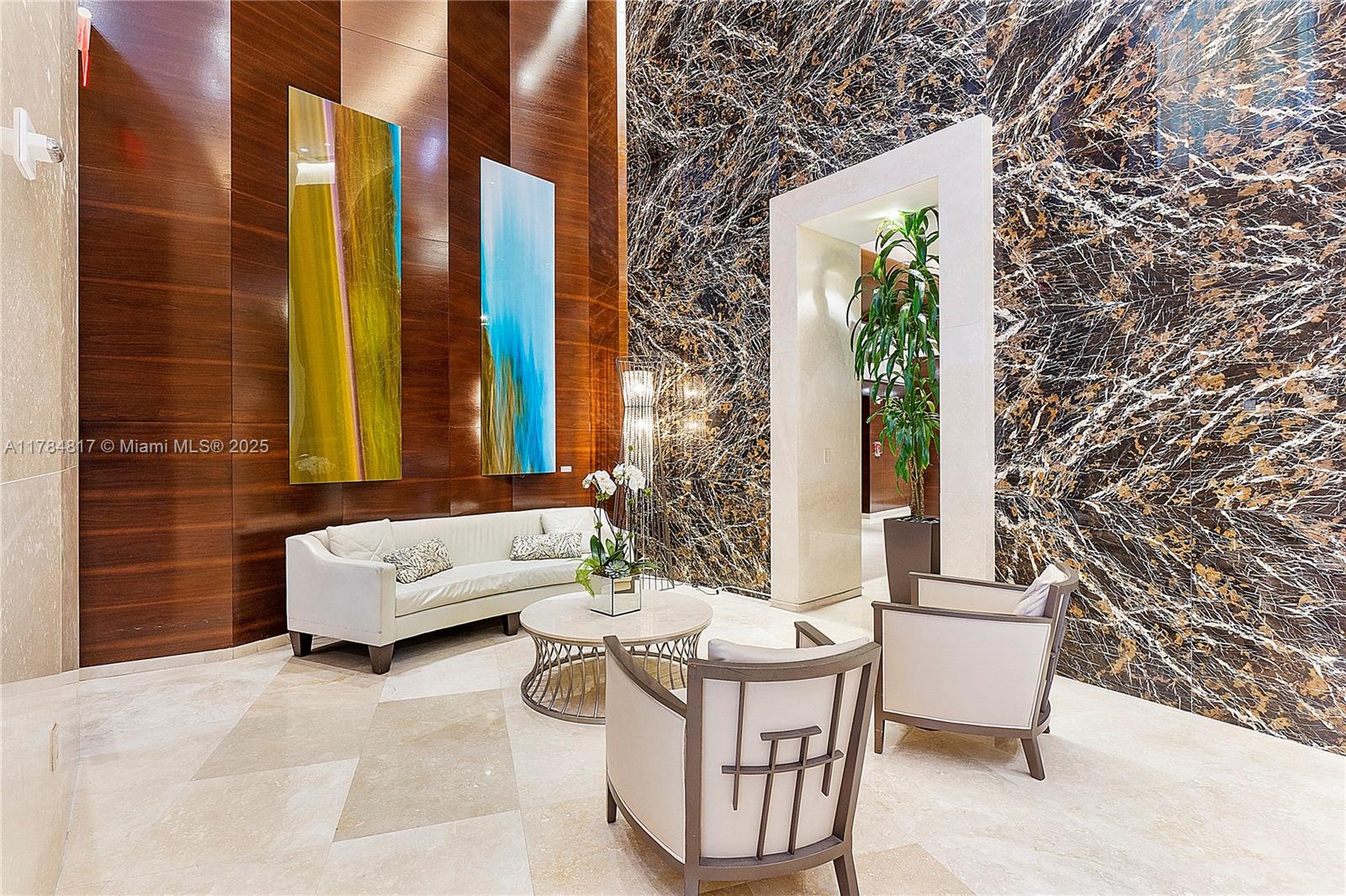 15811 Collins Ave # 1707