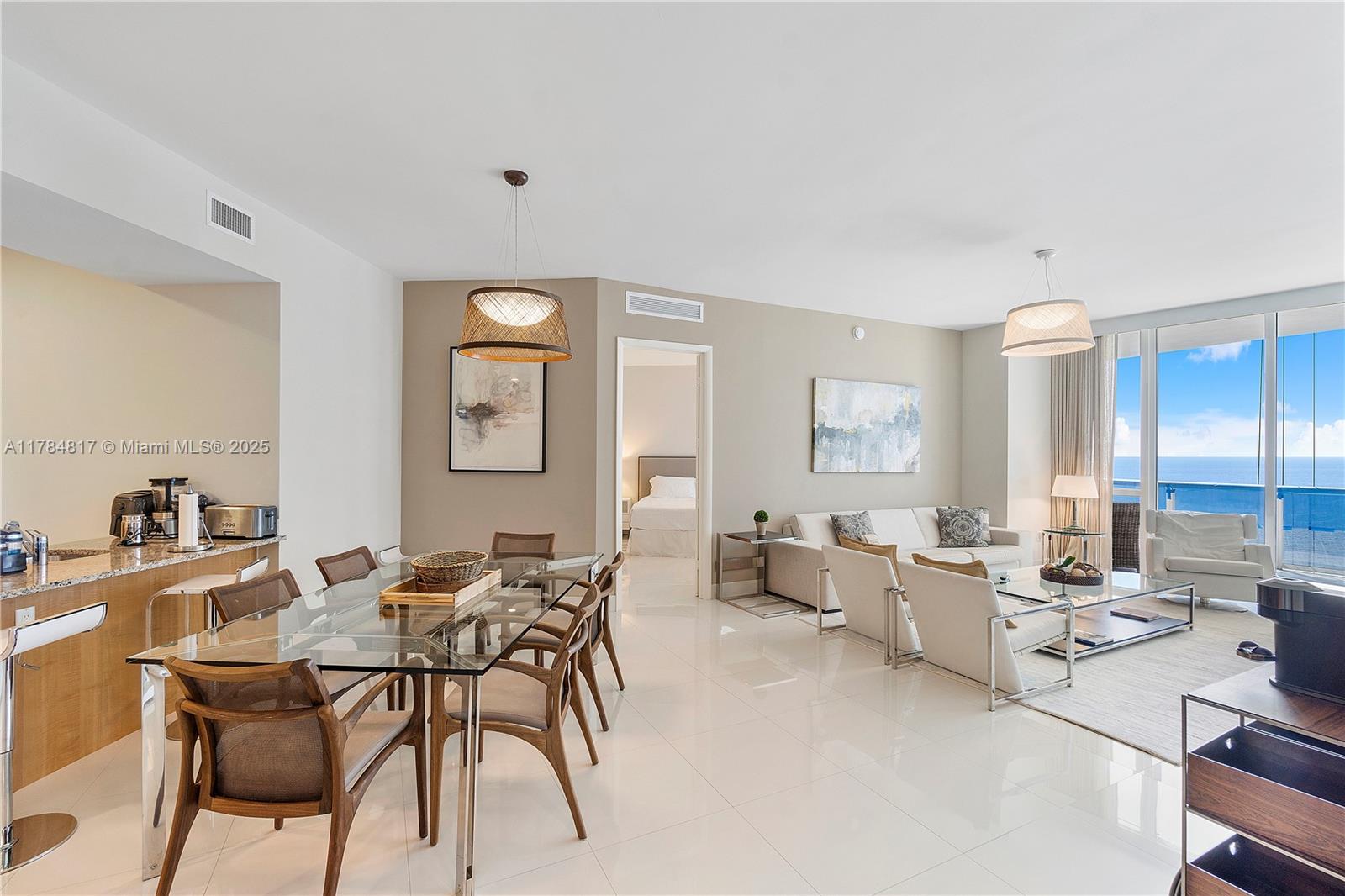 15811 Collins Ave # 1707