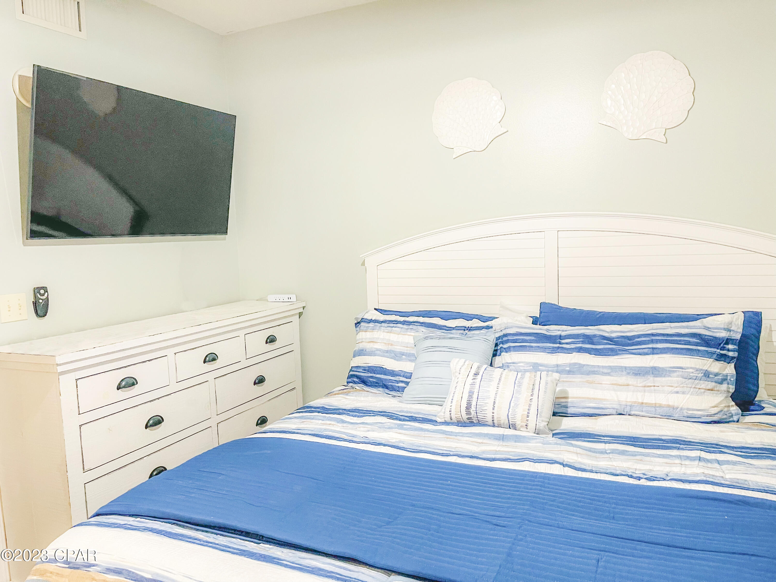 15817 Front Beach Road 1-301