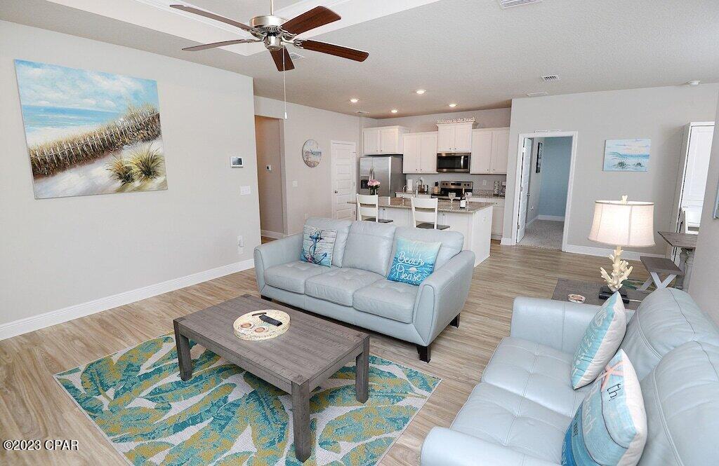 208 Villa Bay Drive
