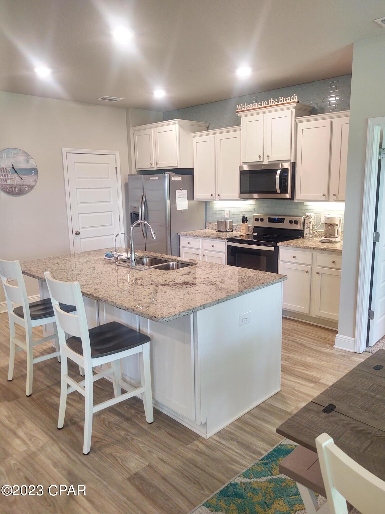 208 Villa Bay Drive