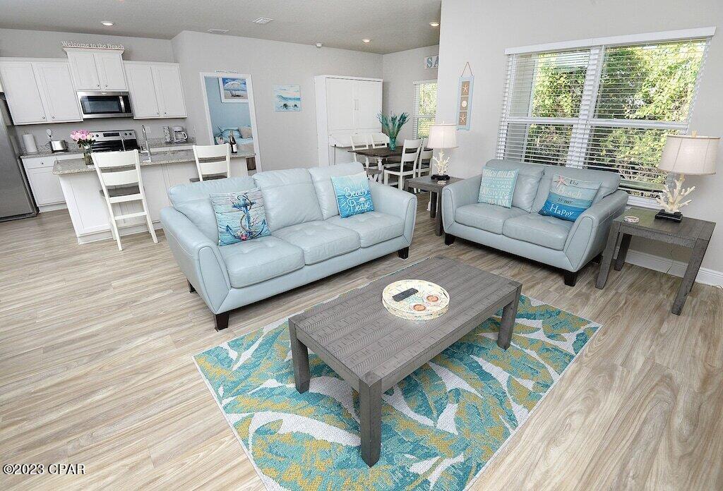 208 Villa Bay Drive