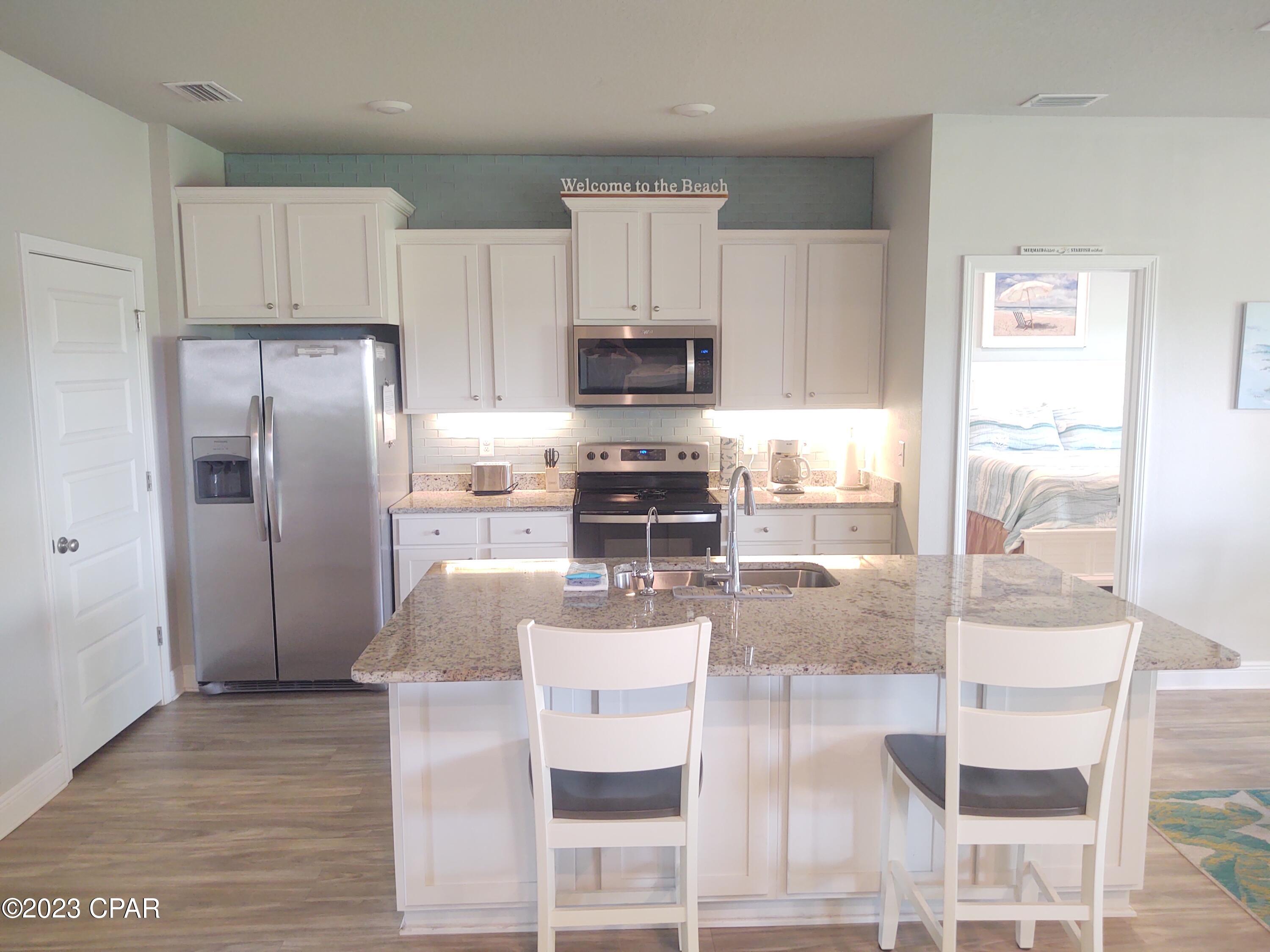 208 Villa Bay Drive
