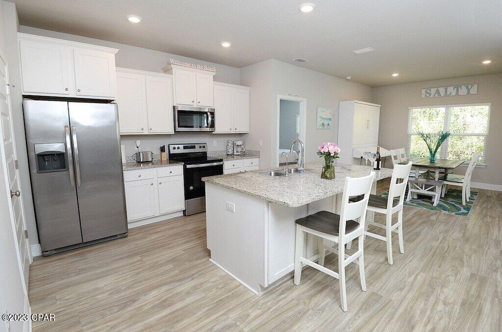 208 Villa Bay Drive