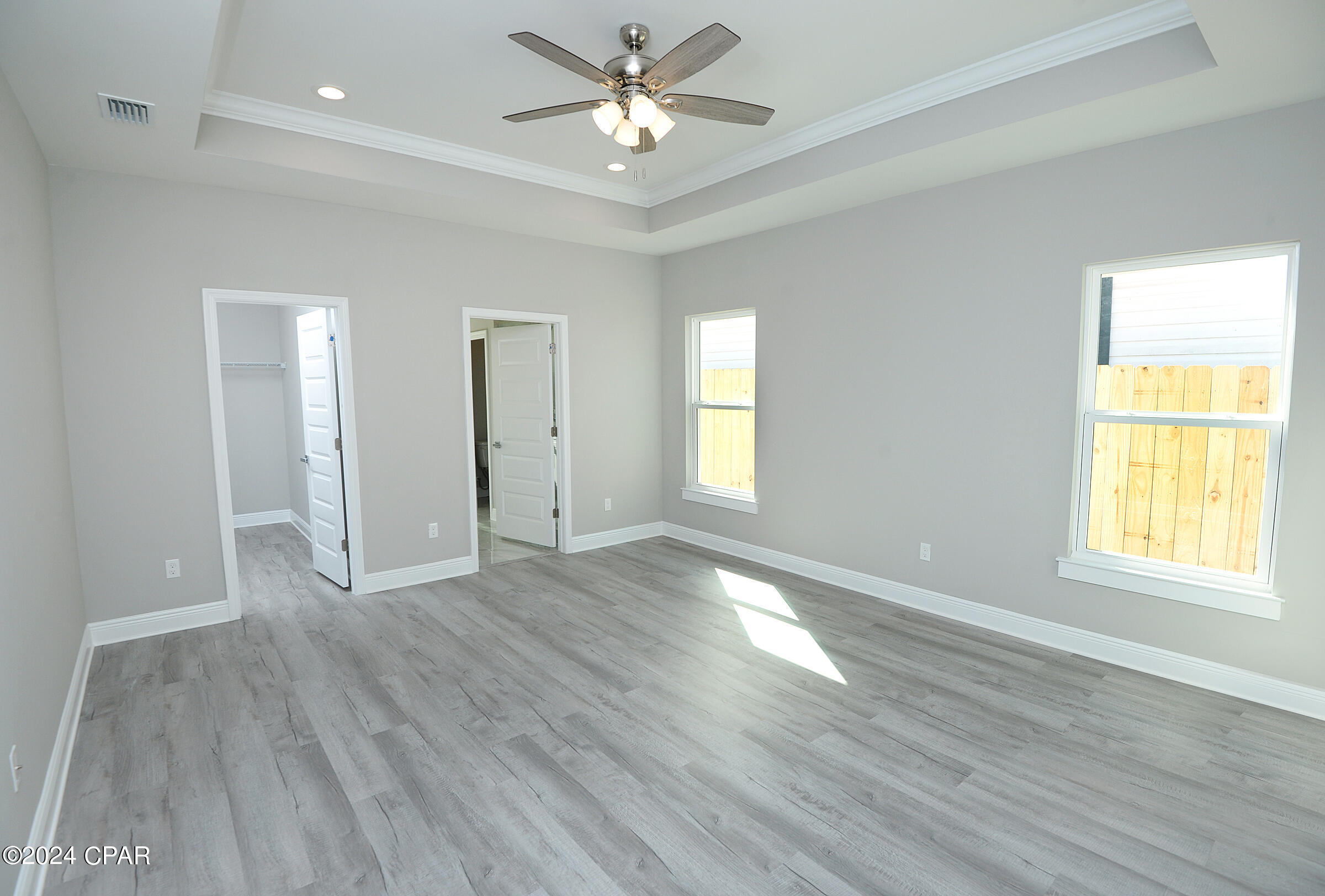 621 W Caladium Circle