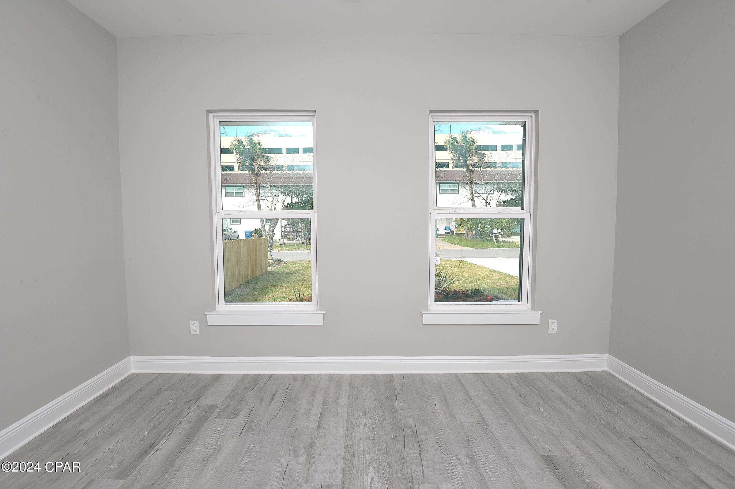 621 W Caladium Circle