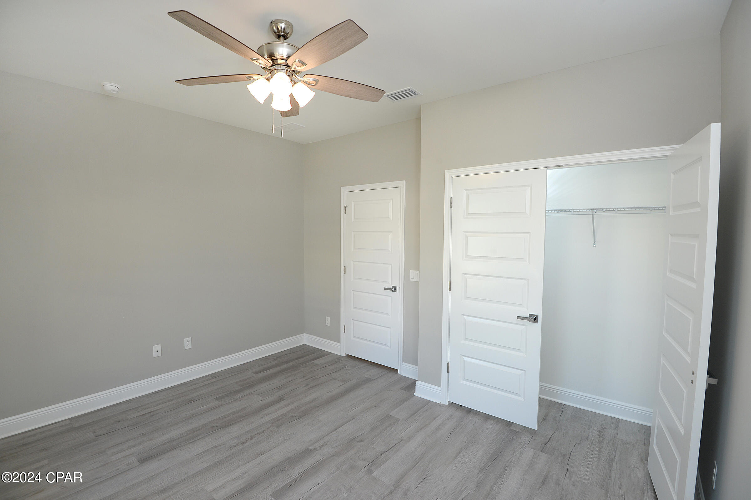 621 W Caladium Circle
