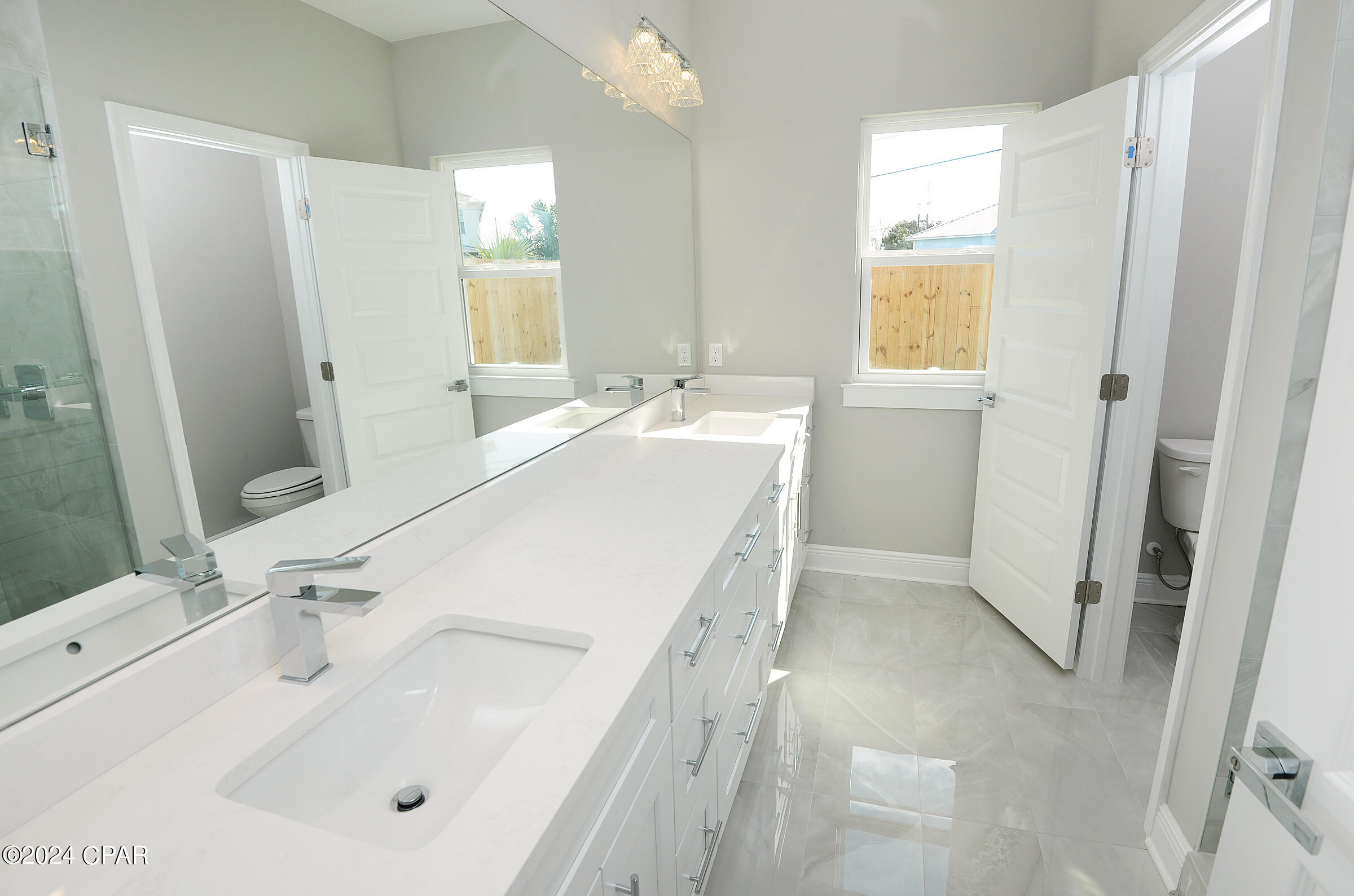 621 W Caladium Circle