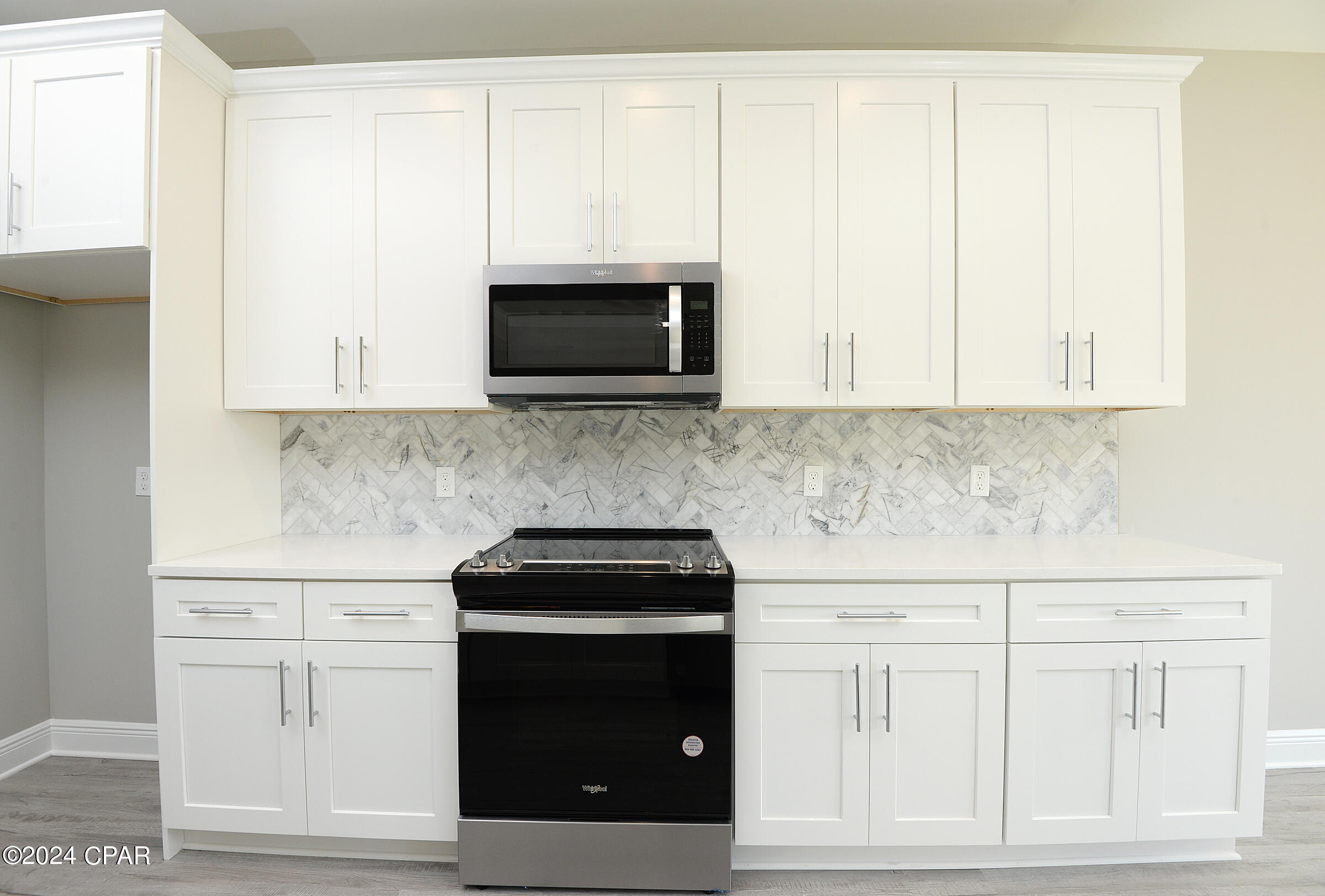 621 W Caladium Circle