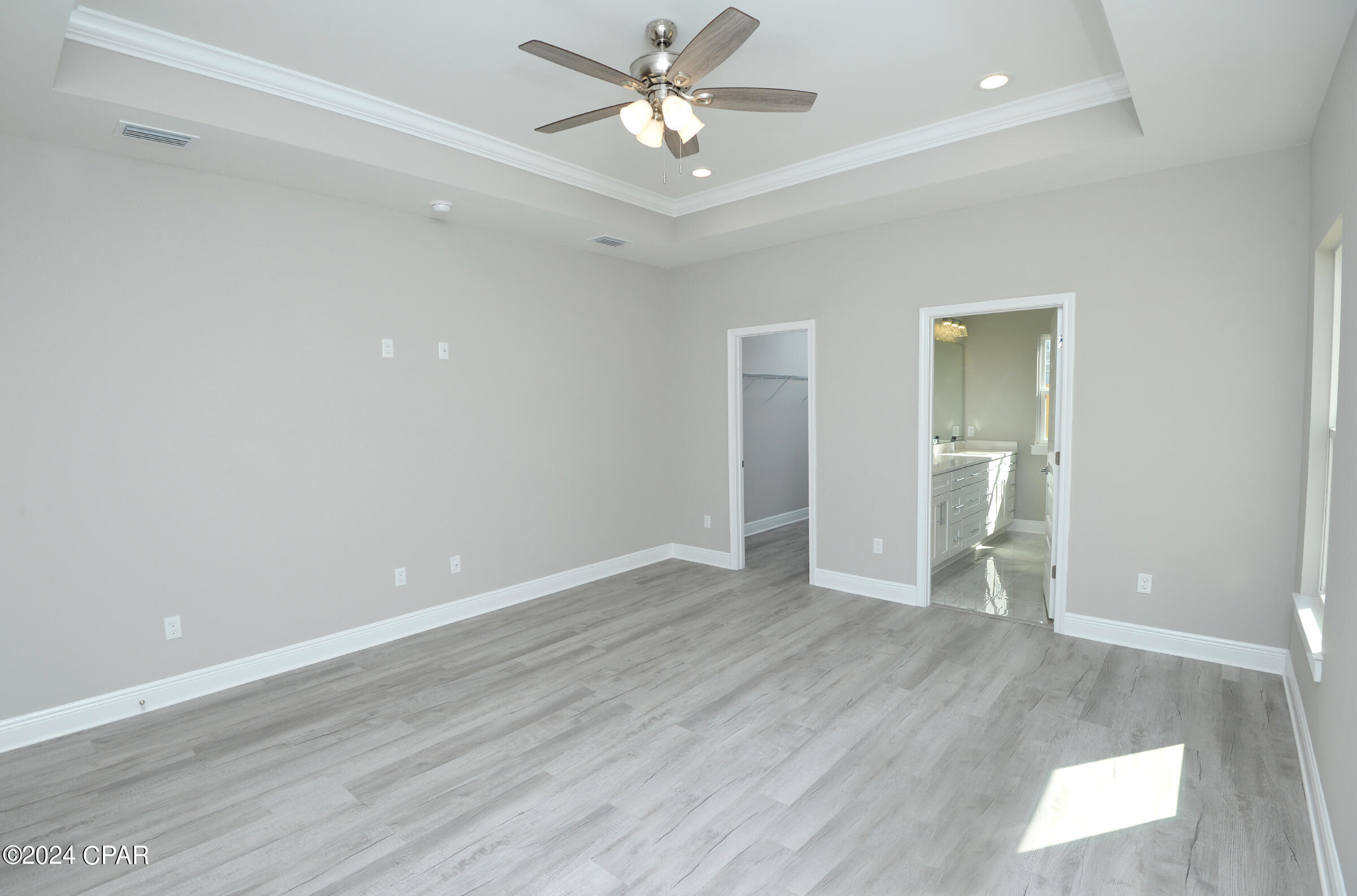 621 W Caladium Circle