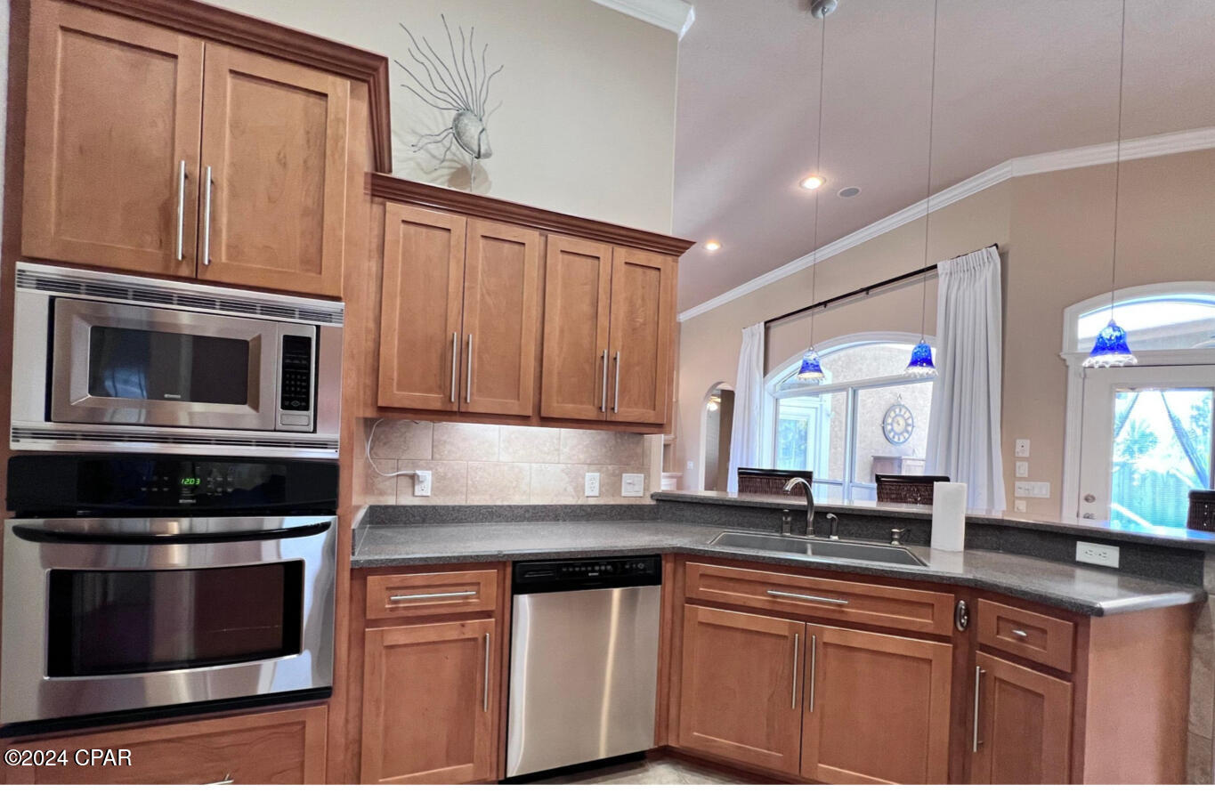 2510 Pelican Bay Drive