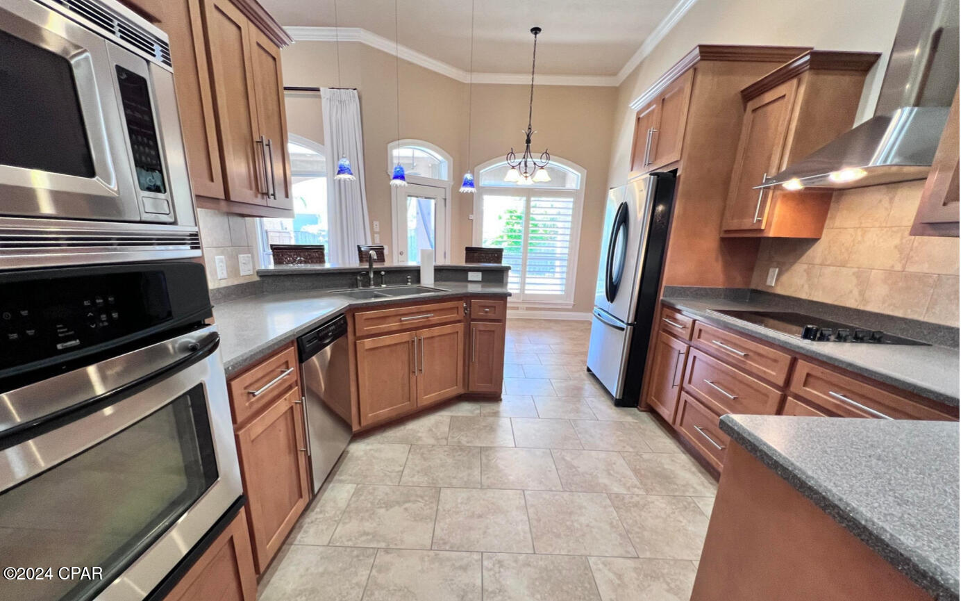 2510 Pelican Bay Drive