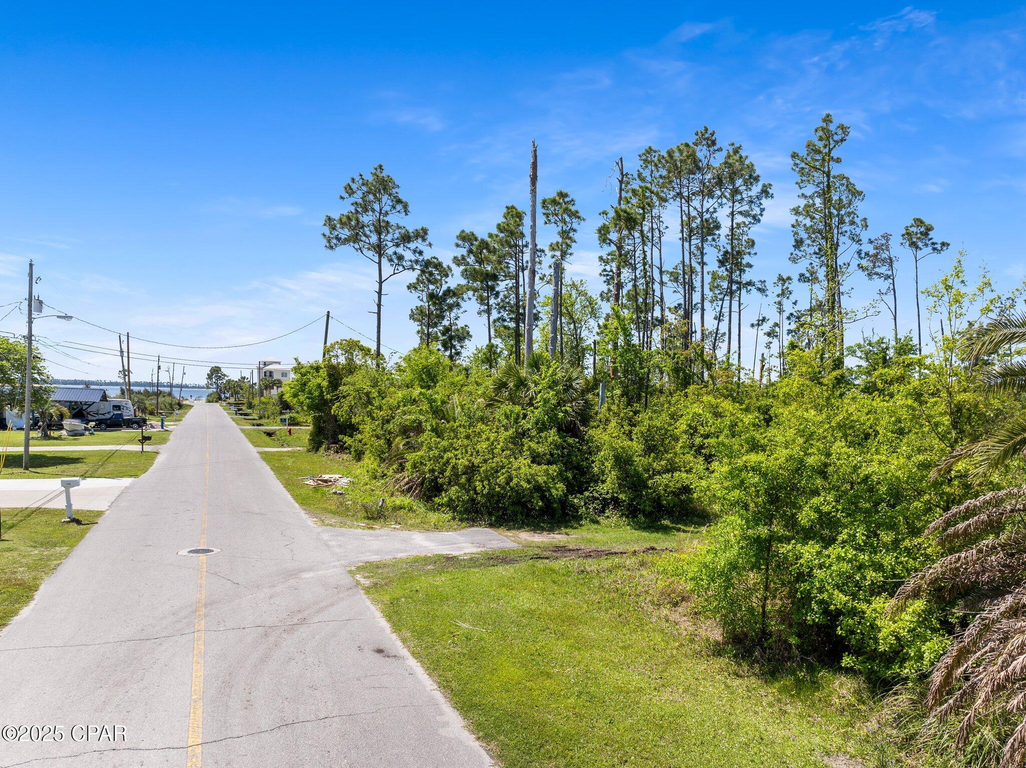 1516 S Berthe Avenue