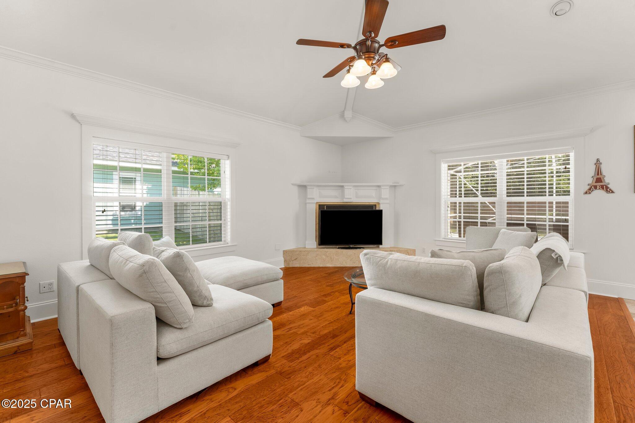102 Sunset Circle