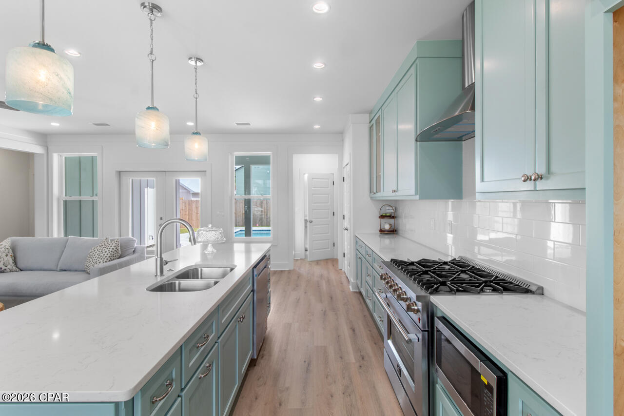 218 16th Street