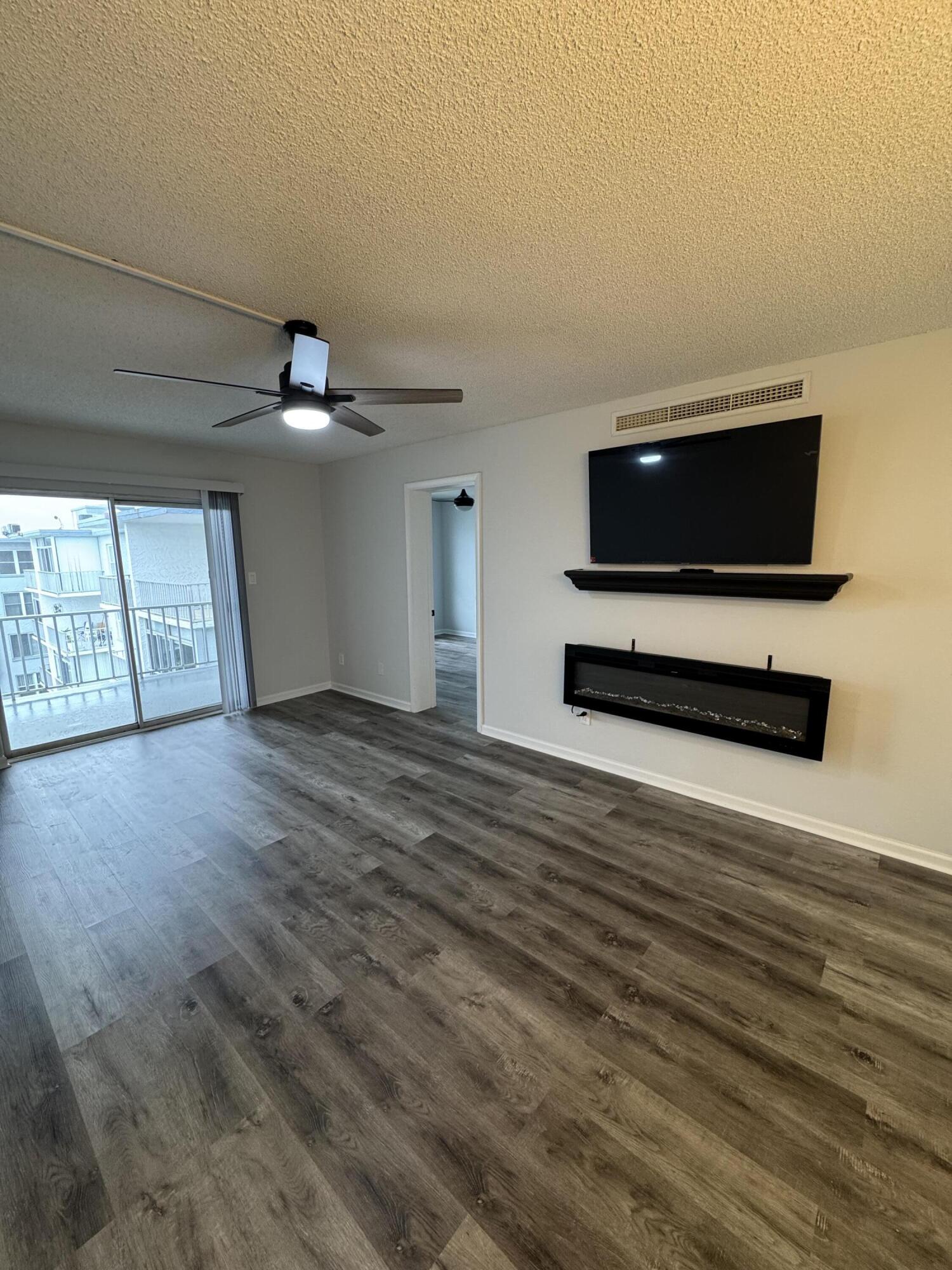 3857 Indian Trail 507