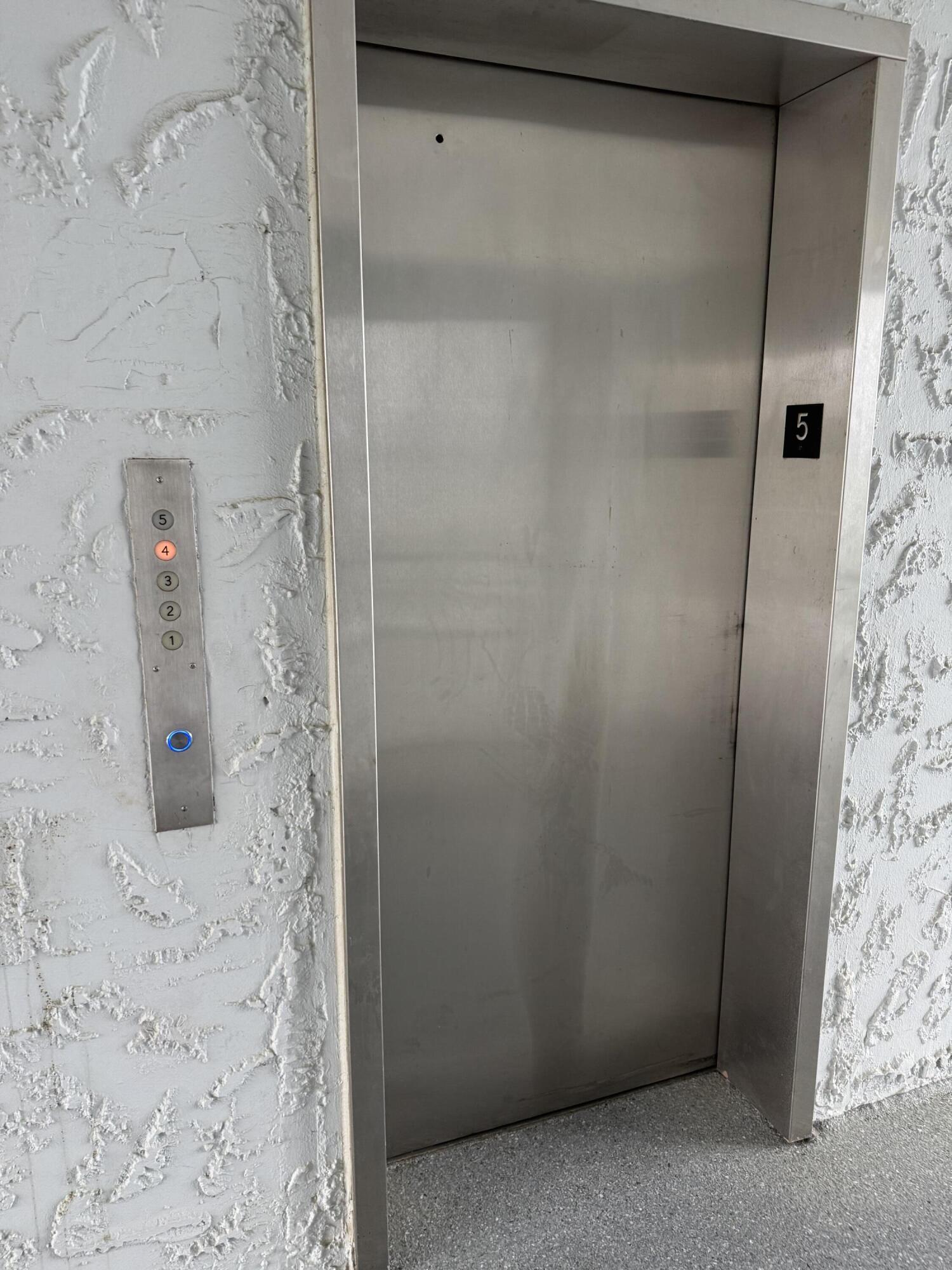 3857 Indian Trail 507