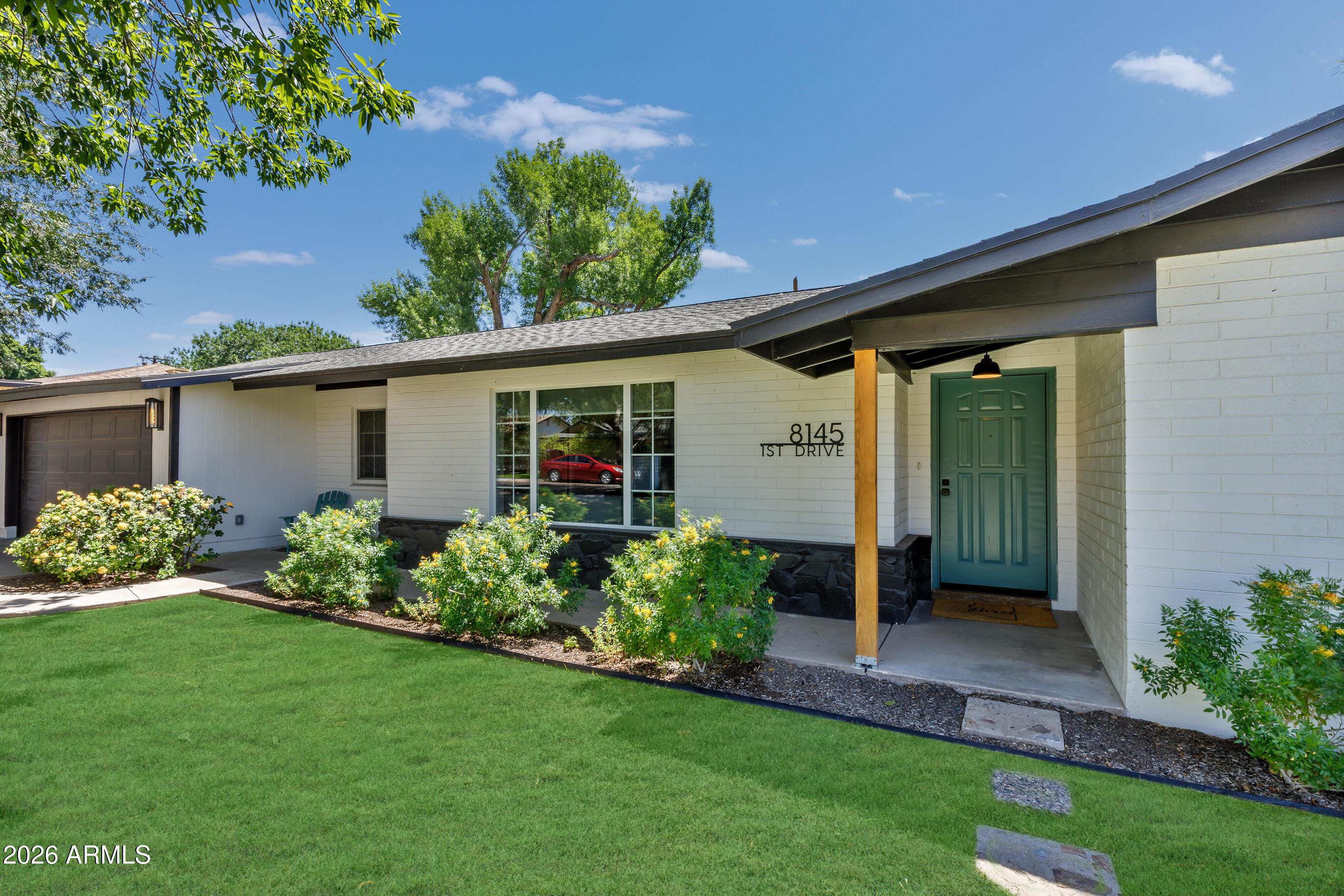 8145 N 1st Drive