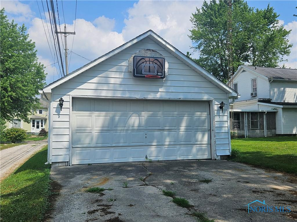 222 Hopkins Street