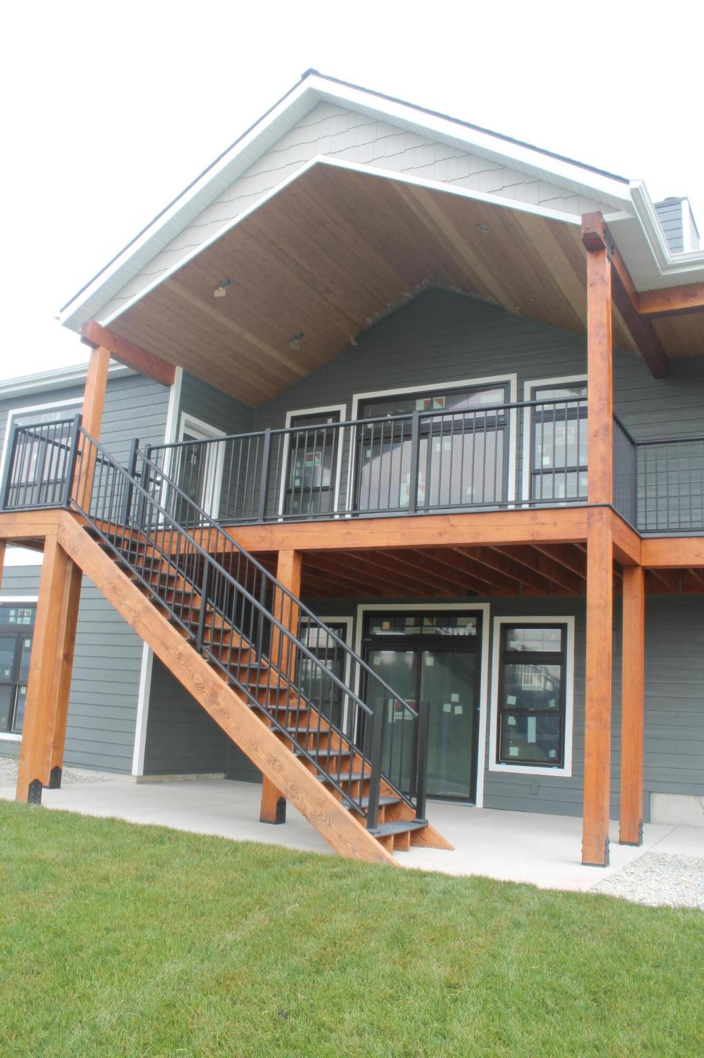 118 Golden Bear Drive