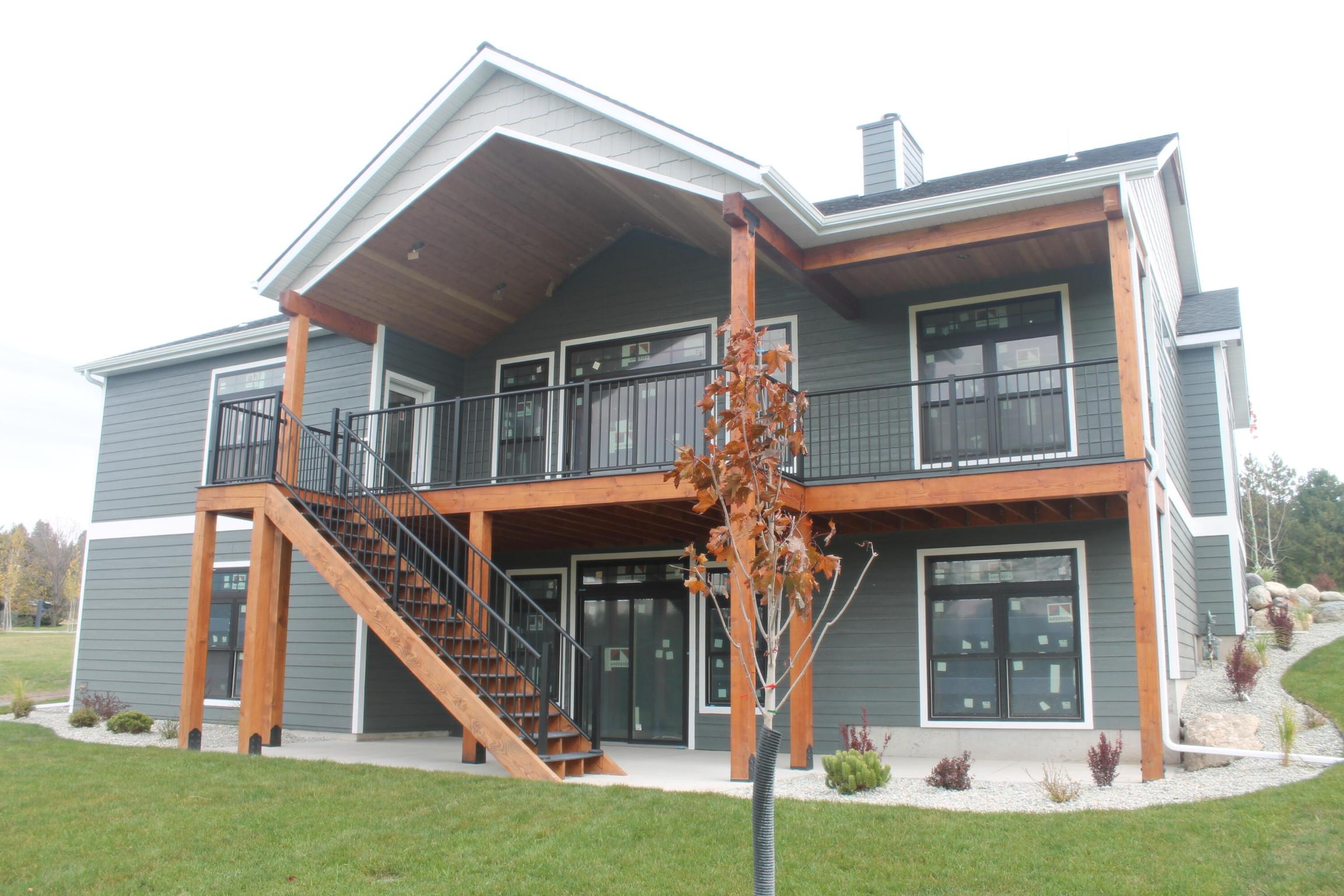 118 Golden Bear Drive