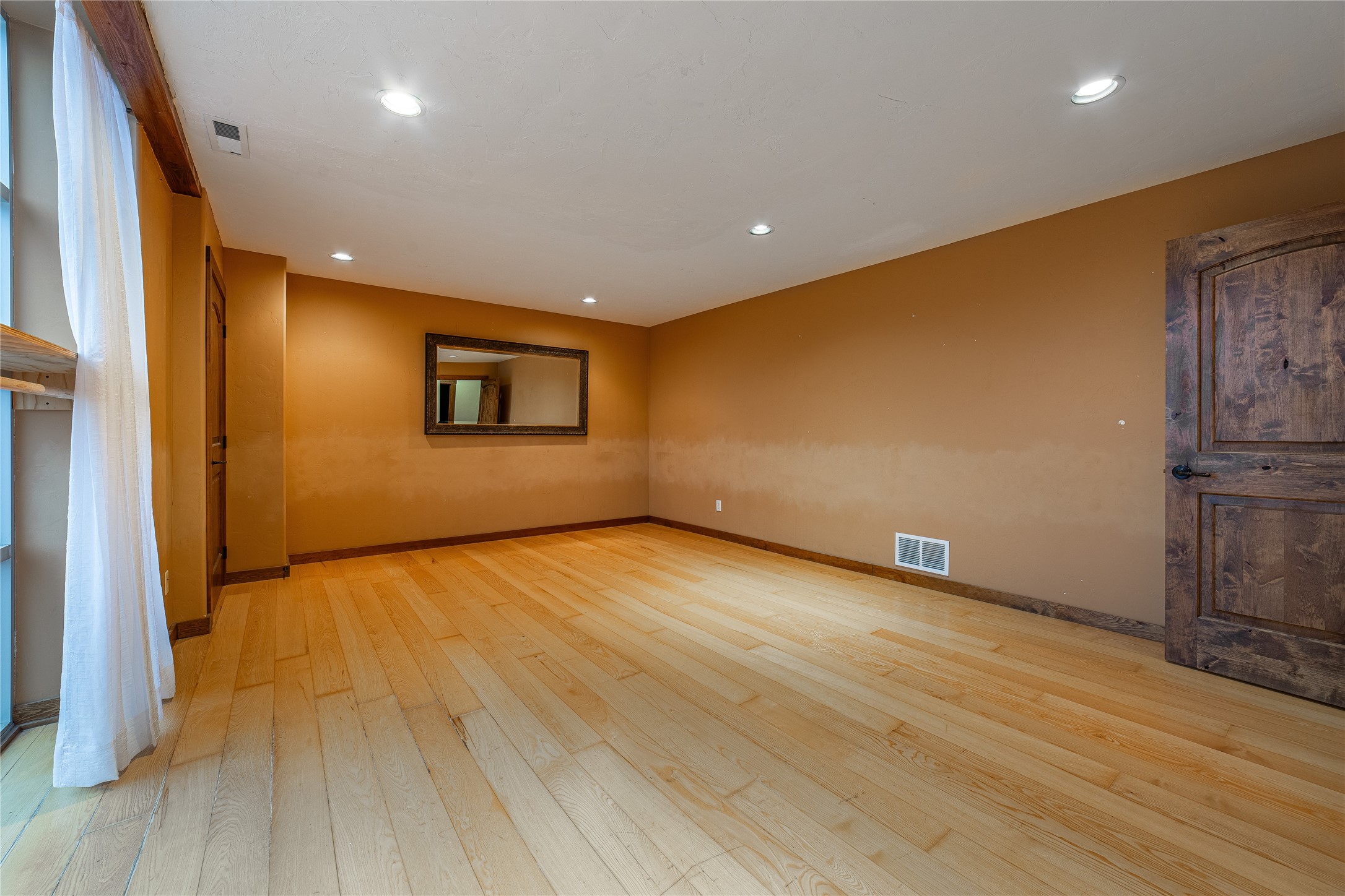 203 Business Center Loop 2